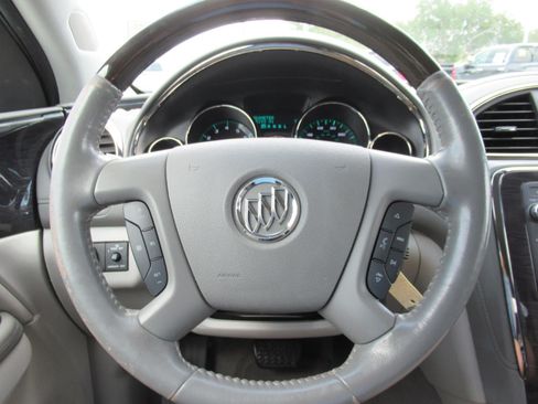 Used 2016 Buick Enclave Convenience FWD image 23