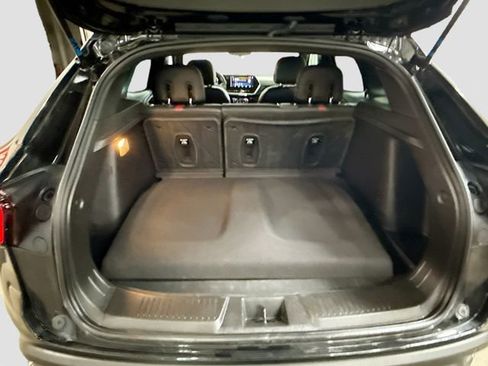 Used 2025 Chevrolet Trax RS w/ Sunroof Package image 26