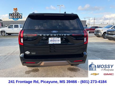 Used 2025 Ford Expedition King Ranch image 4