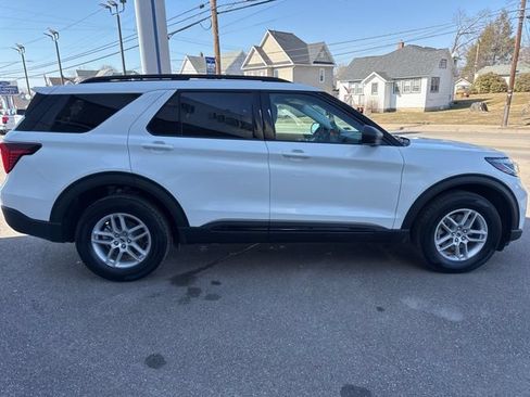 New 2026 Ford Explorer Active AWD/4WD image 5