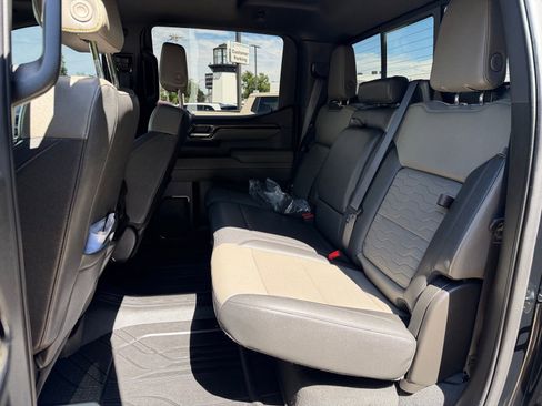 Used 2026 Chevrolet Silverado 1500 ZR2 AWD/4WD image 25