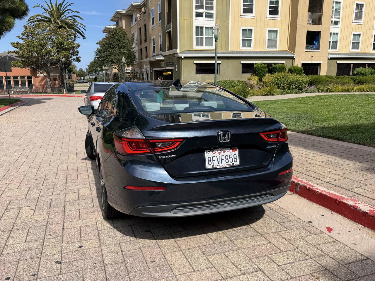 Used 2019 Honda Insight EX image 11