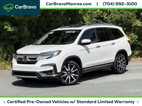 Used 2021 Honda Pilot Touring image 1
