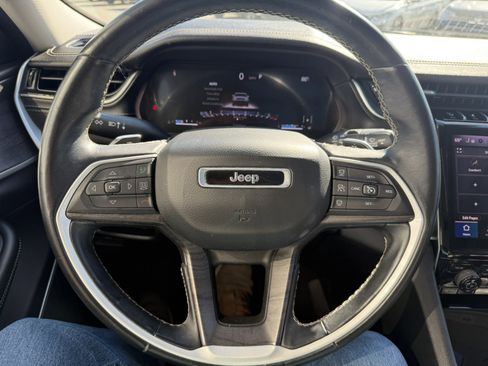 Used 2021 Jeep Grand Cherokee L Limited w/ MOPAR Finishing Package image 13