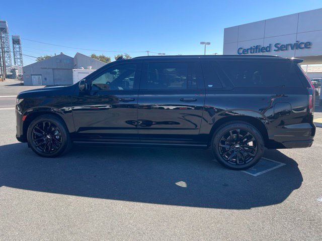 Used 2021 Cadillac Escalade ESV Sport w/ Driver Assist Tech Package AWD/4WD image 6