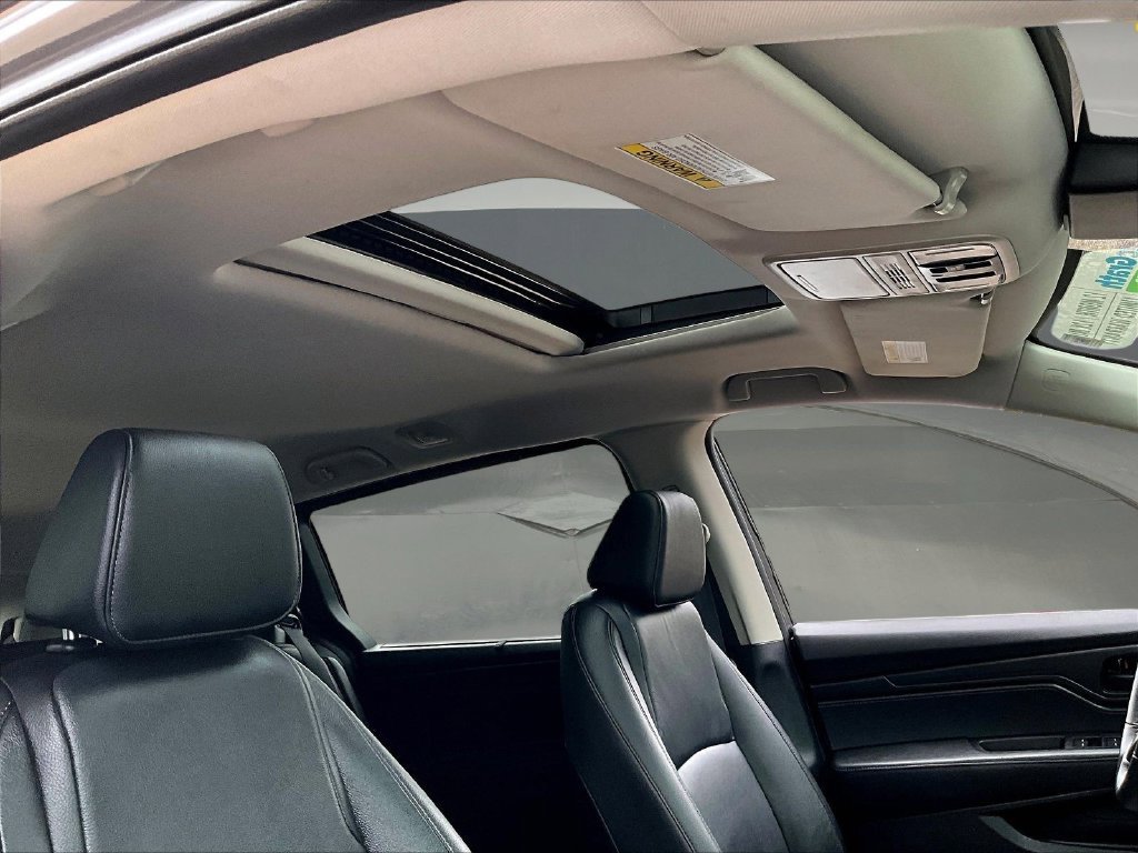 Used 2025 Honda Odyssey EX-L image 29