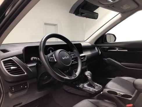 New 2025 Kia Seltos EX w/ EX Sunroof Package image 19