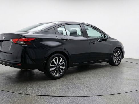 Used 2025 Nissan Versa SV FWD image 9