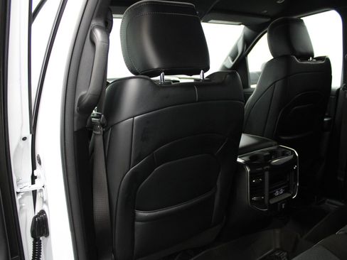 Used 2021 RAM 1500 Laramie w/ Sport Appearance Package AWD/4WD image 20