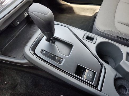 Certified 2025 Subaru Crosstrek 2.0i AWD/4WD image 25