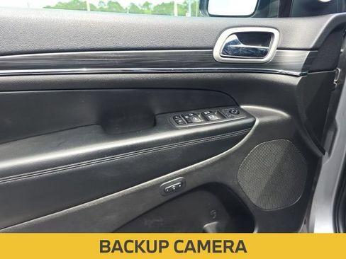 Used 2019 Jeep Grand Cherokee Limited w/ Luxury Group II RWD image 8