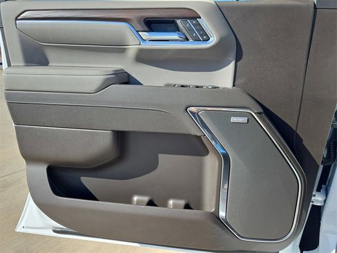 New 2026 GMC Sierra 1500 SLT w/ SLT Premium Package image 26