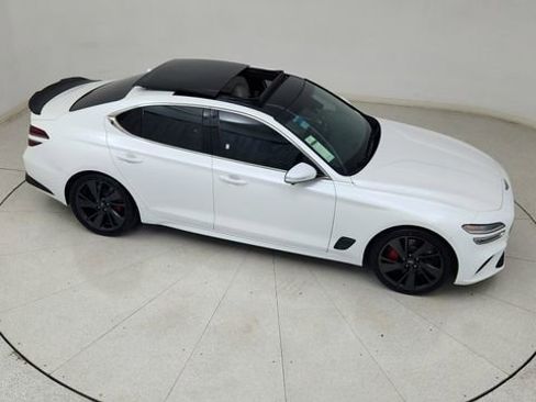 Used 2022 Genesis G70 3.3T image 76
