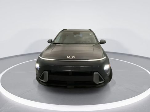 Used 2024 Hyundai Kona SEL AWD/4WD image 9