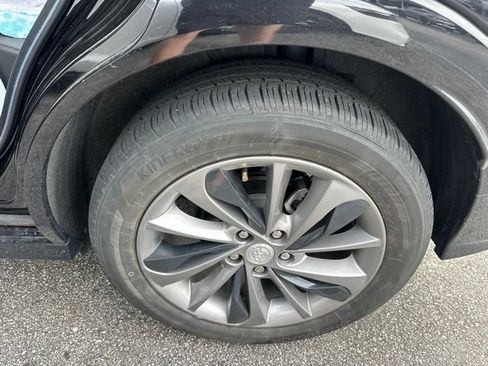 Used 2022 Buick Encore GX Select w/ Advanced Technology Package FWD image 7