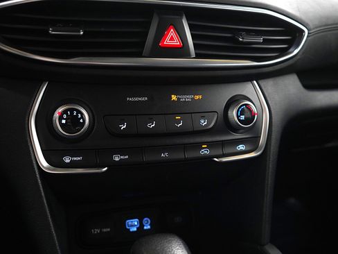 Used 2019 Hyundai Santa Fe SE w/ Cargo Package image 21