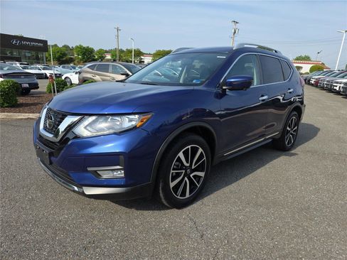 Used 2020 Nissan Rogue SL AWD/4WD image 9