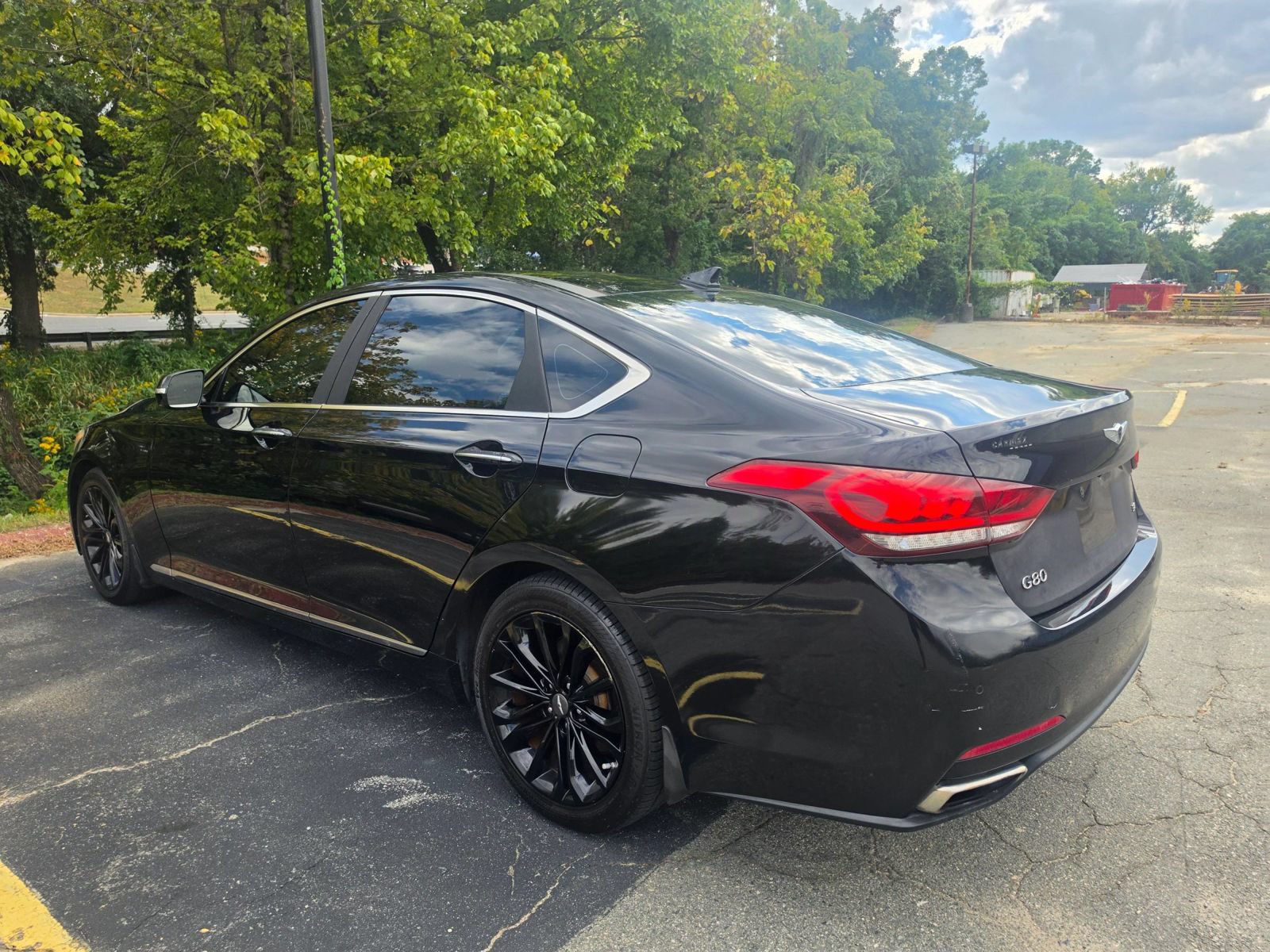 Used 2017 Genesis G80 3.8 w/ Option Group 02 RWD image 7