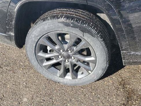 New 2026 Jeep Grand Cherokee L Limited AWD/4WD image 5
