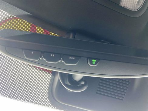 Used 2019 Honda Civic Touring image 25