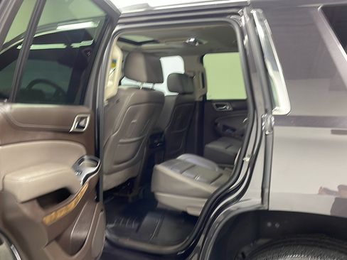 Used 2015 GMC Yukon Denali w/ Premium Package AWD/4WD image 15