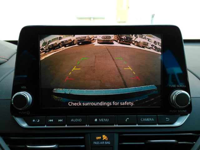 Used 2022 Nissan Altima 2.5 SR FWD image 8