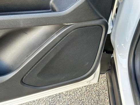 Used 2022 GMC Terrain SLE image 22