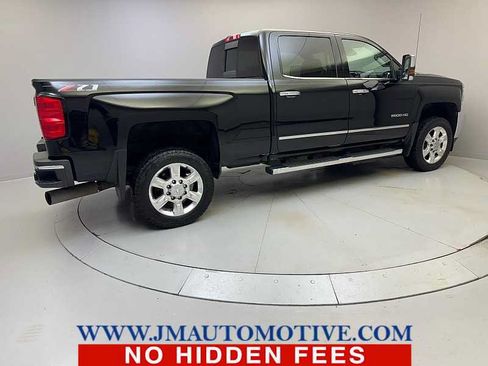 Used 2018 Chevrolet Silverado 2500 LTZ w/ Duramax Plus Package AWD/4WD image 5