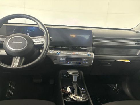 Used 2024 Hyundai Kona SEL image 21