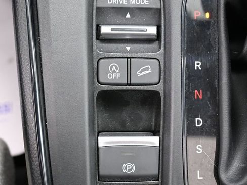 Used 2024 Honda CR-V EX-L image 30