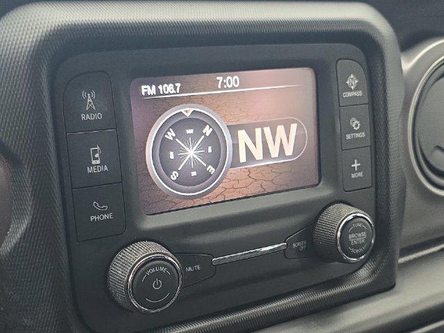Used 2021 Jeep Wrangler Unlimited Sport AWD/4WD image 18