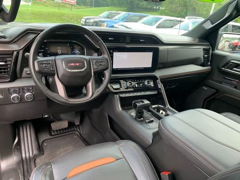 Certified 2023 GMC Sierra 1500 AT4 w/ AT4 Premium Package AWD/4WD image 16