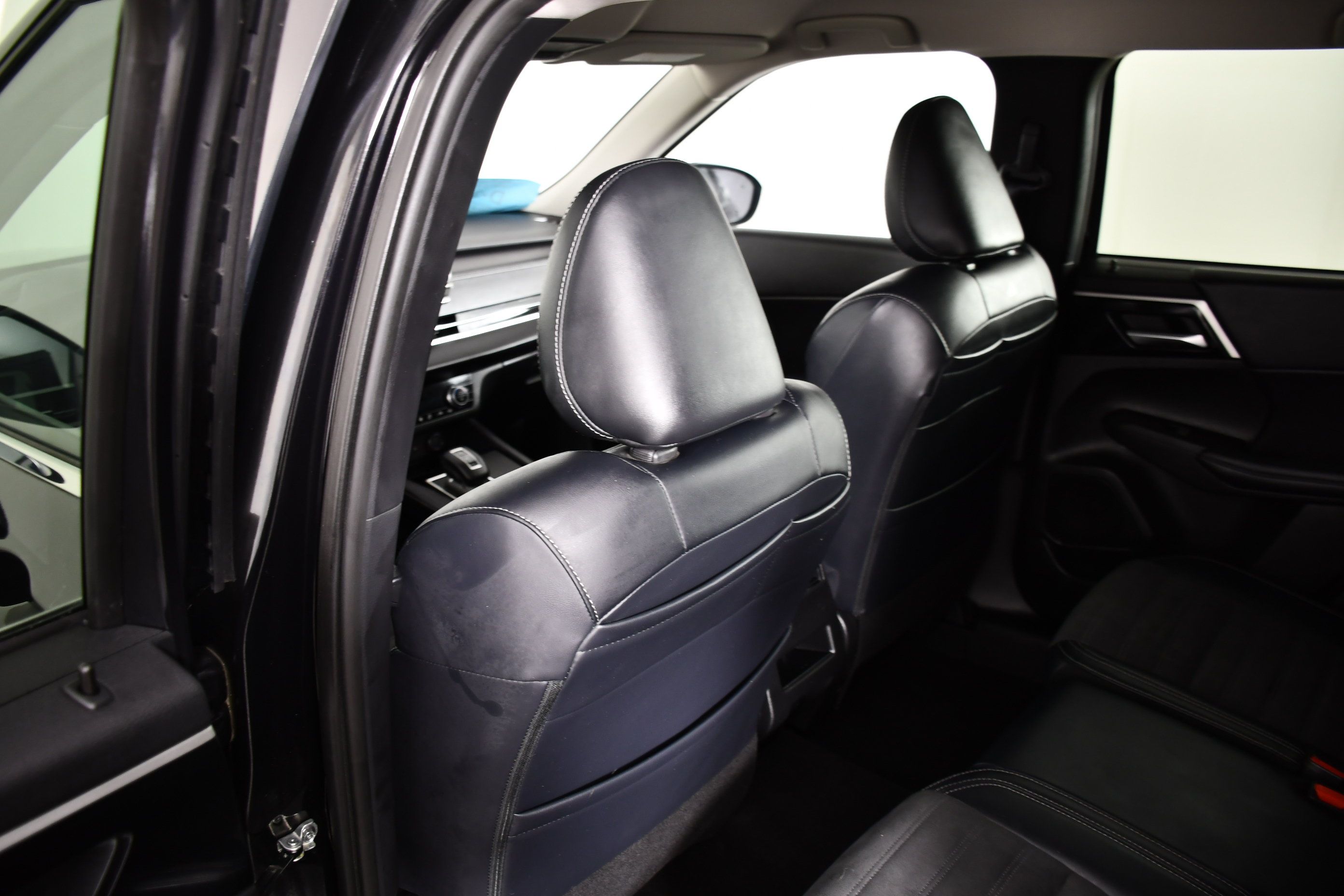 Used 2024 Mitsubishi Outlander SE AWD/4WD image 44
