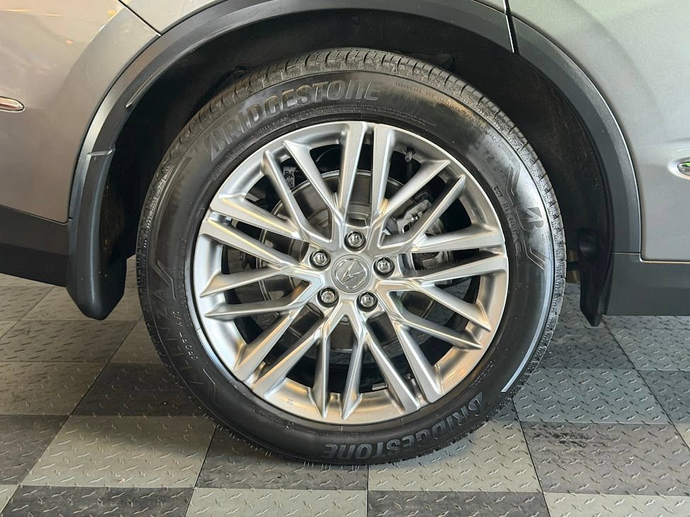 Used 2023 Acura MDX w/ Advance Package AWD/4WD image 40