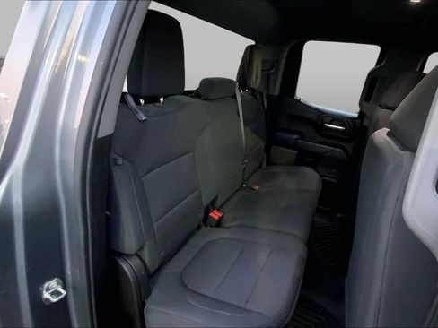 Used 2020 Chevrolet Silverado 1500 Custom w/ Custom Value Package RWD image 19