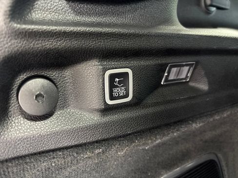 Used 2021 Jeep Grand Cherokee L Summit w/ Advanced Protech Group IV AWD/4WD image 98