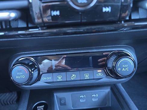 New 2026 Nissan Kicks SV image 4