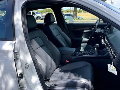 Used 2026 Honda Civic Sport Touring image 7