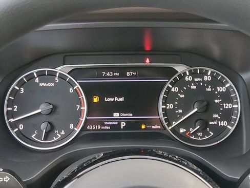 Certified 2023 Nissan Rogue SV FWD image 24