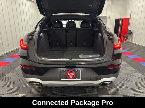 Used 2025 BMW X4 xDrive30i AWD/4WD image 7