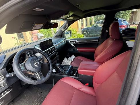Certified 2023 Lexus GX 460 Premium AWD/4WD image 4