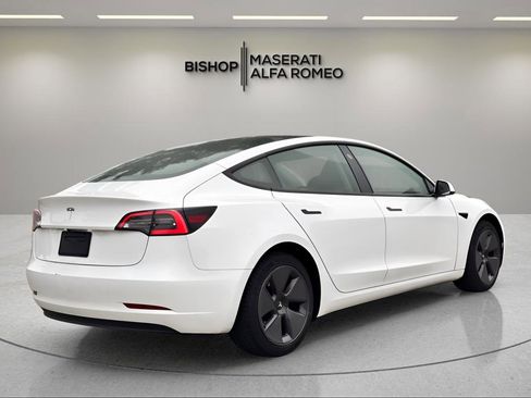 Used 2023 Tesla Model 3 Standard Range RWD image 6