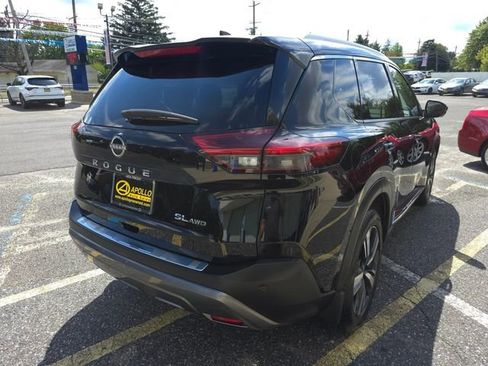 Used 2022 Nissan Rogue SL image 4