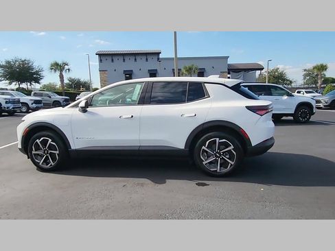 New 2026 Chevrolet Equinox EV LT w/ Comfort Package image 20