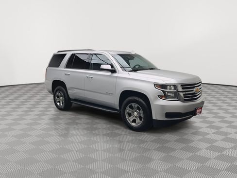 Used 2019 Chevrolet Tahoe LS AWD/4WD image 33