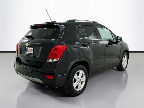 Used 2020 Chevrolet Trax LT image 7