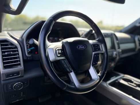 Used 2020 Ford F350 Platinum w/ FX4 Off-Road Package AWD/4WD image 23
