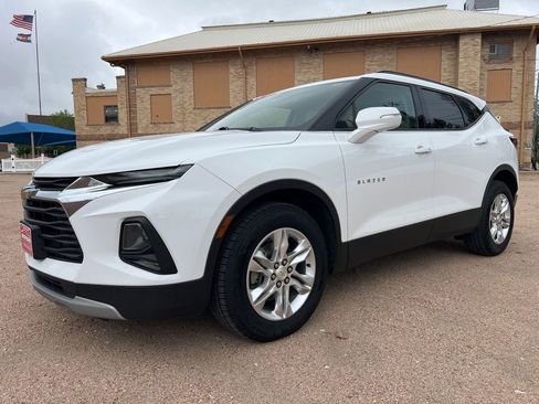 Used 2020 Chevrolet Blazer LT AWD/4WD image 3
