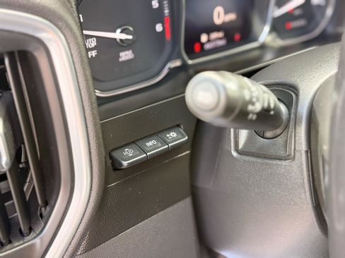 Used 2019 GMC Sierra 1500 AT4 w/ AT4 Premium Package AWD/4WD image 15