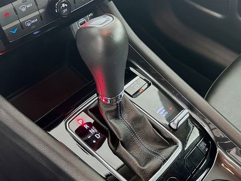 Used 2022 Jeep Compass Latitude image 24